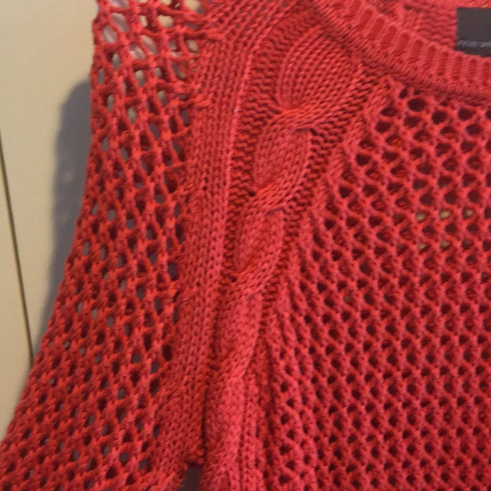 Sweater - Picture 4 of 6
